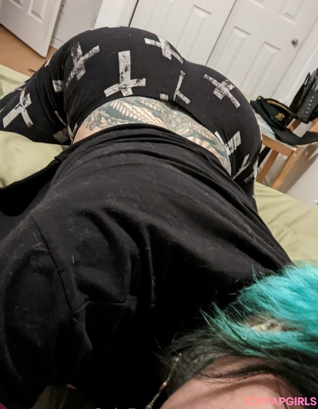 Naakte gelekte OnlyFans-foto van Ariane Saint Amour #2652