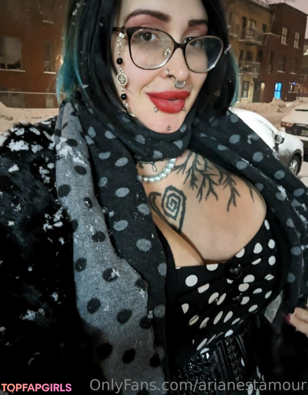 Naakte gelekte OnlyFans-foto van Ariane Saint Amour #2796