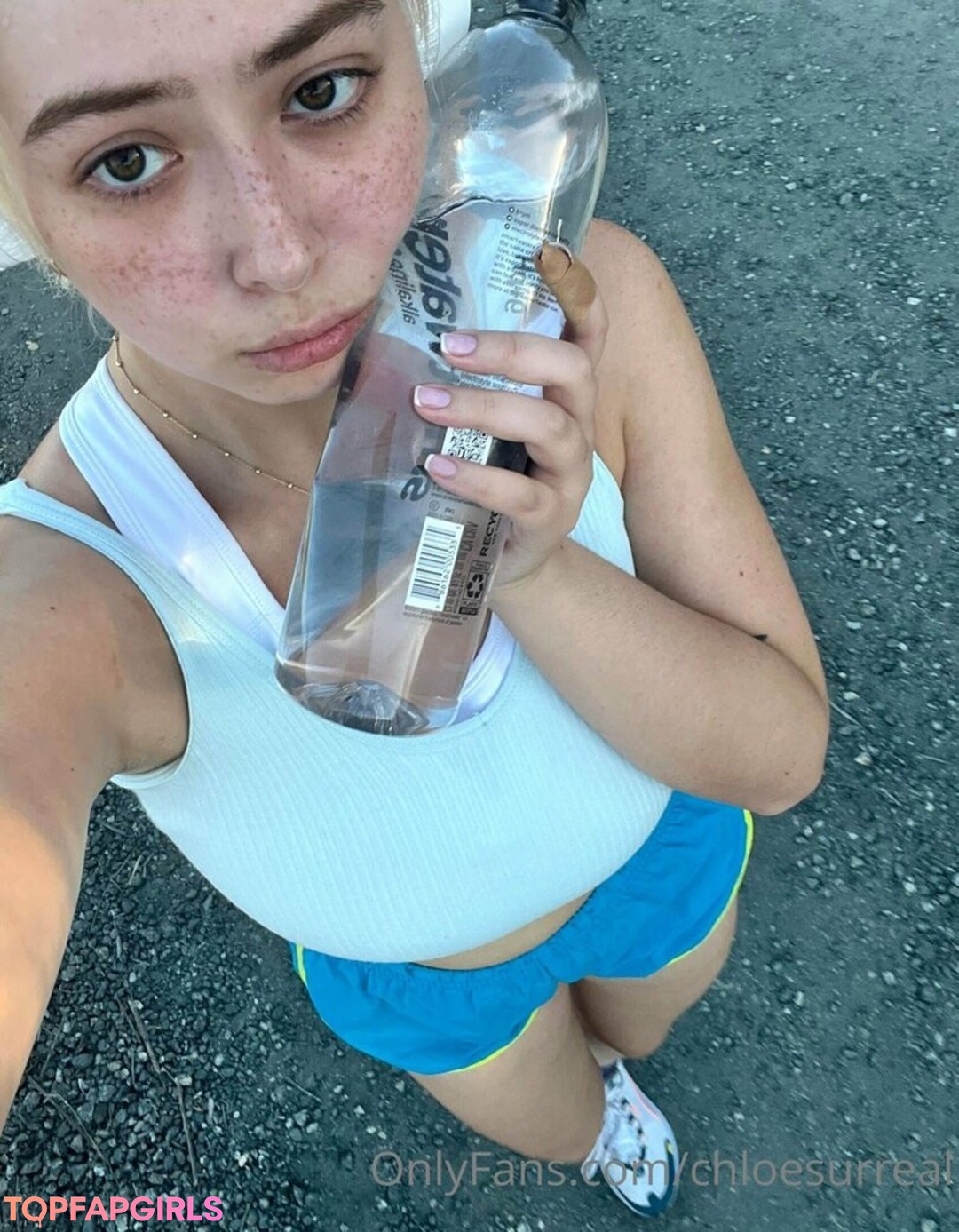 Naakte gelekte OnlyFans-foto van Chloe Surreal #309