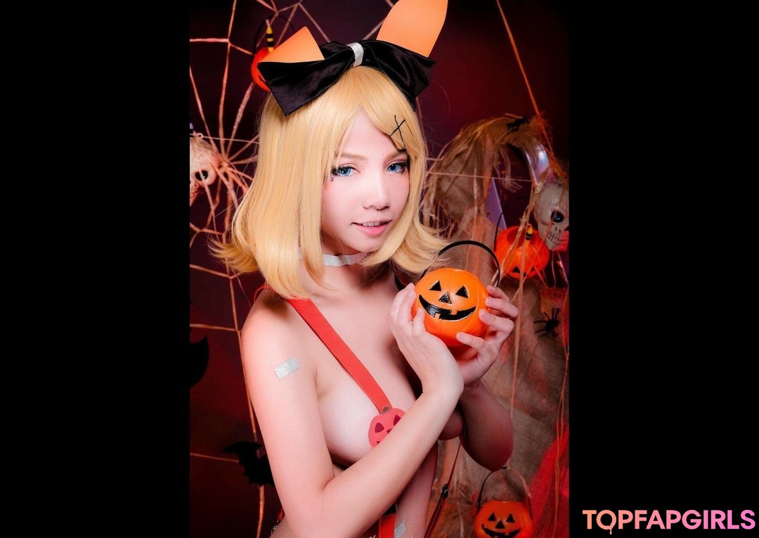 Naakte gelekte OnlyFans-foto van Candypopanca #115