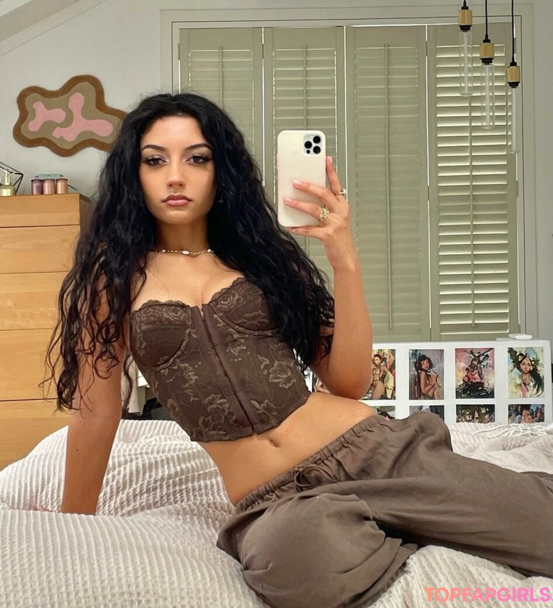 Naakte gelekte OnlyFans-foto van Jasminx #520