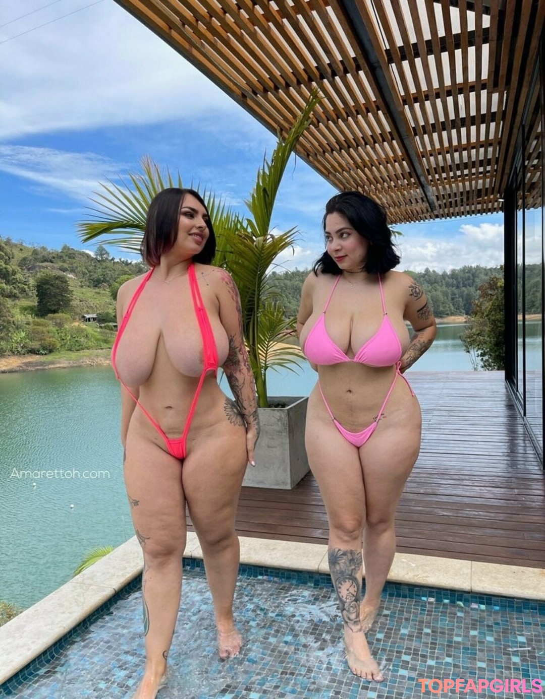 Naakte gelekte OnlyFans-foto van Amaretto Hammer #703