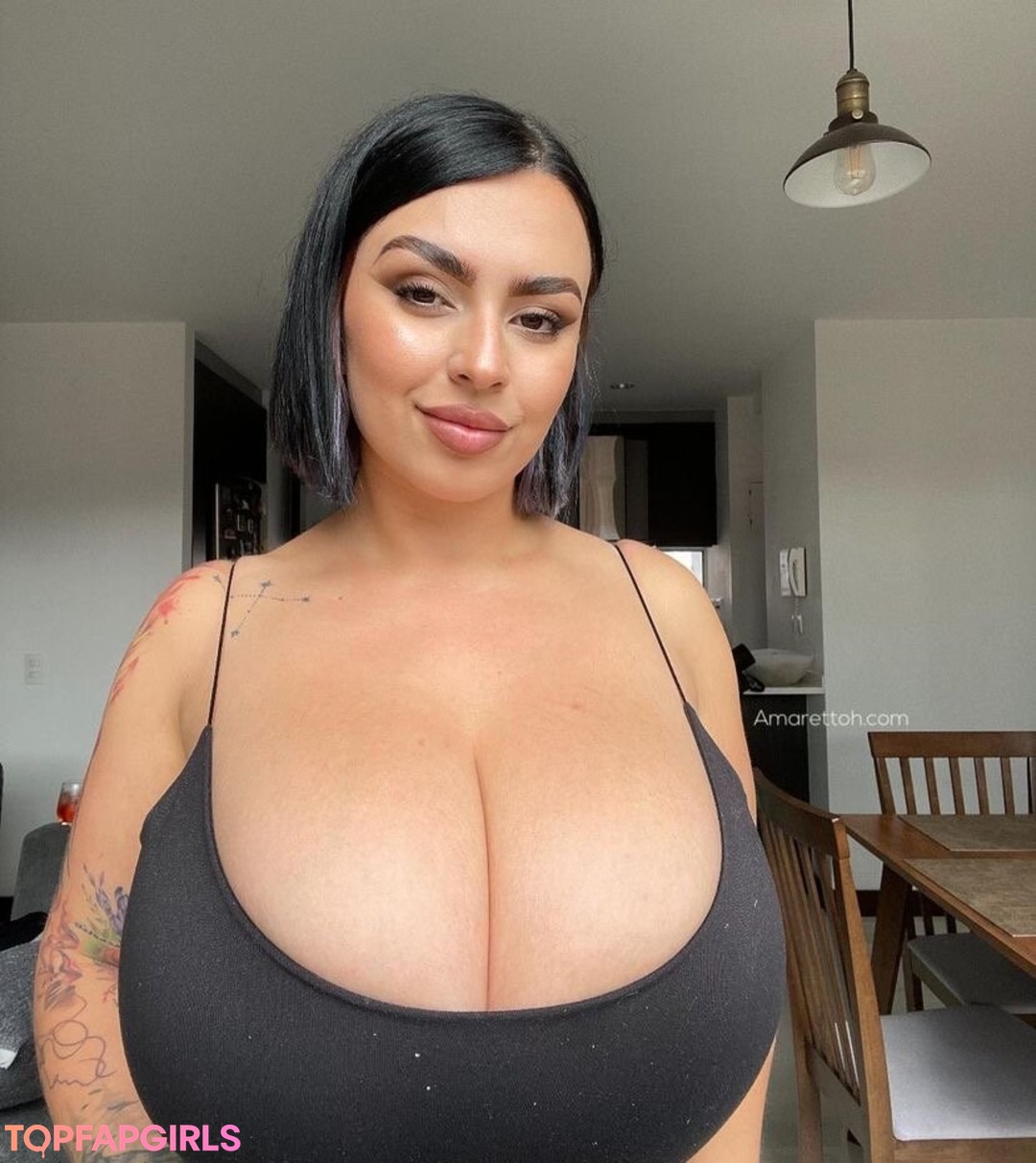 Naakte gelekte OnlyFans-foto van Amaretto Hammer #824