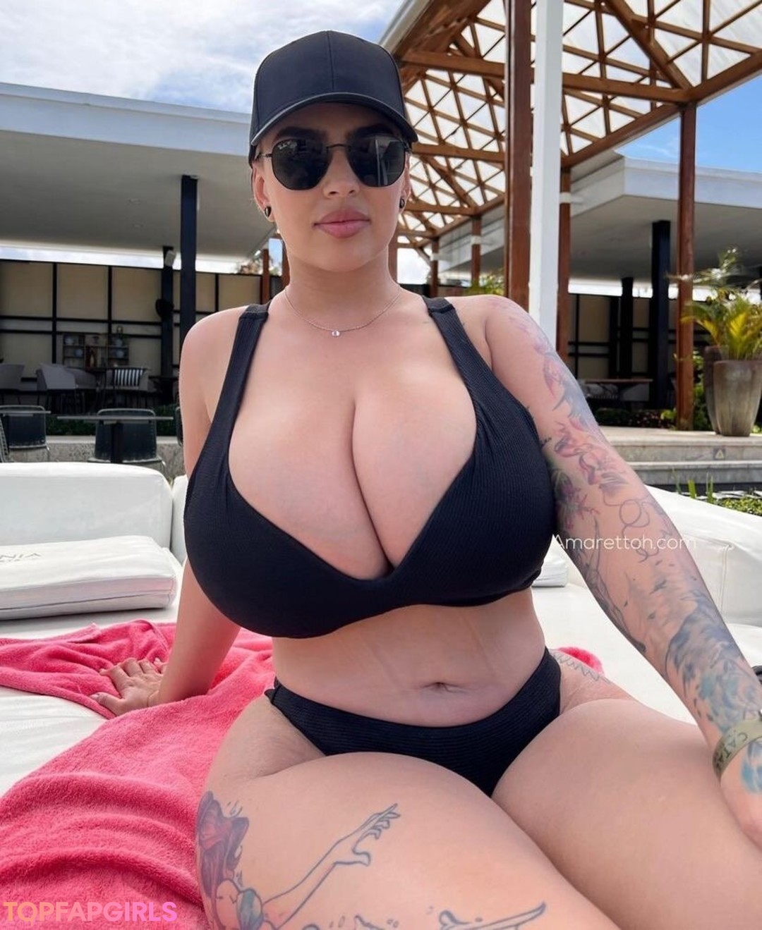 Naakte gelekte OnlyFans-foto van Amaretto Hammer #883