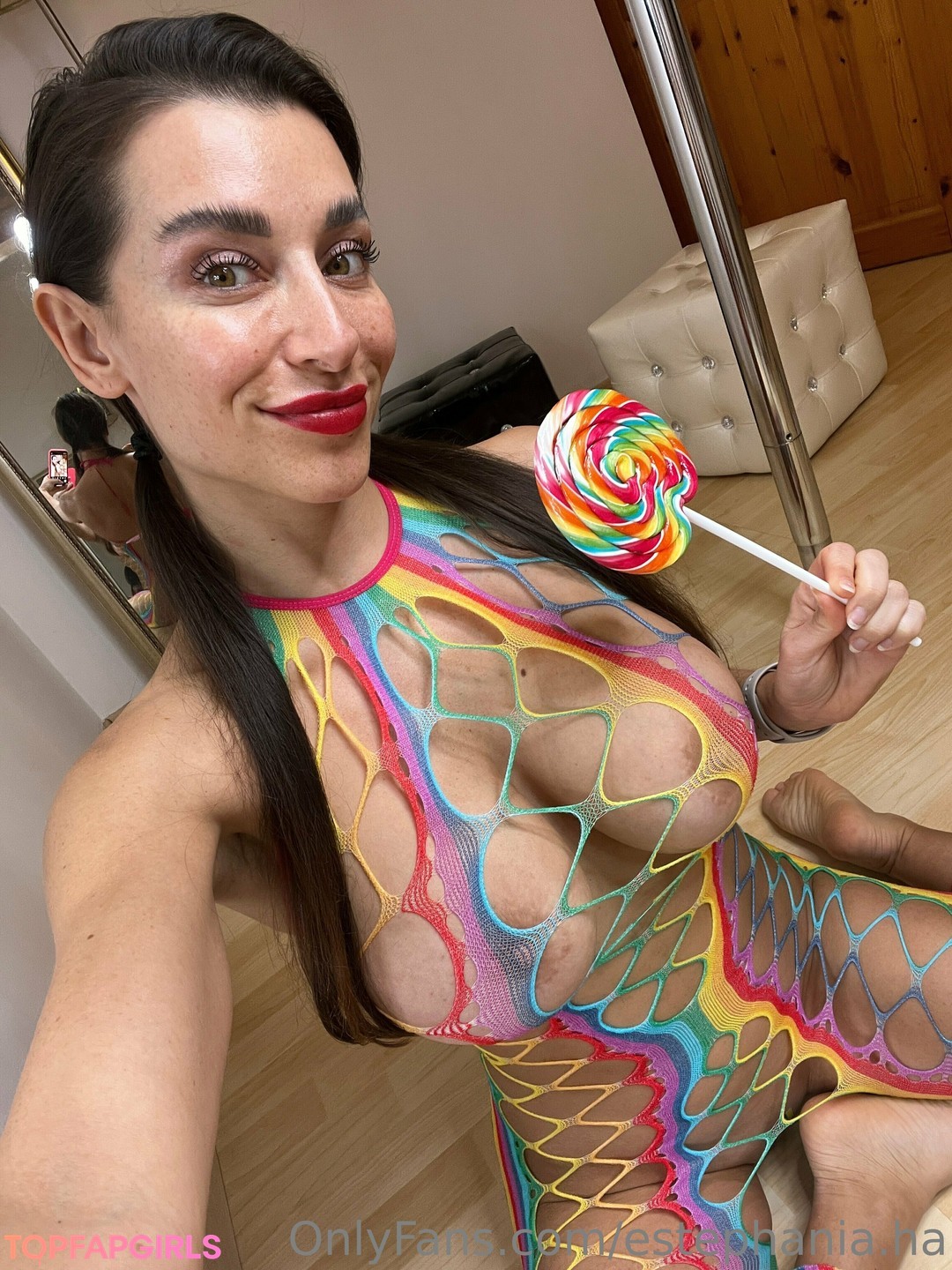Naakte gelekte OnlyFans-foto van Steffi Haderlein #63