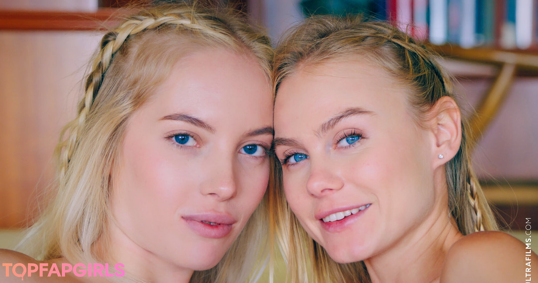 Naakte gelekte OnlyFans-foto van Emma White #30