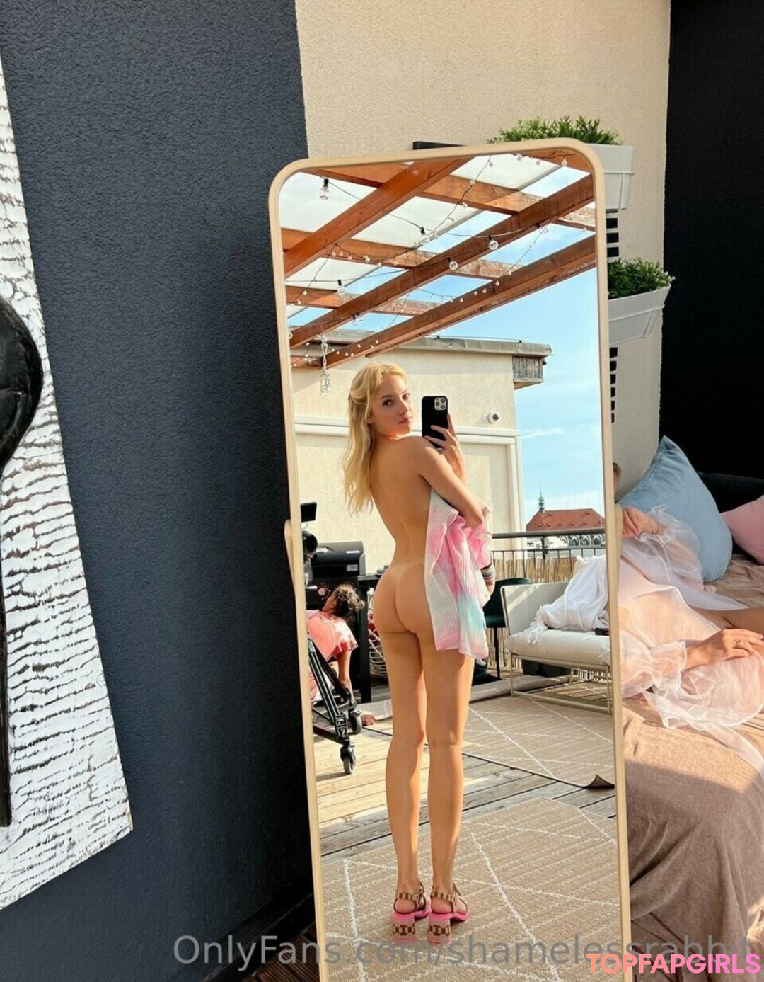 Naakte gelekte OnlyFans-foto van Emma White #40