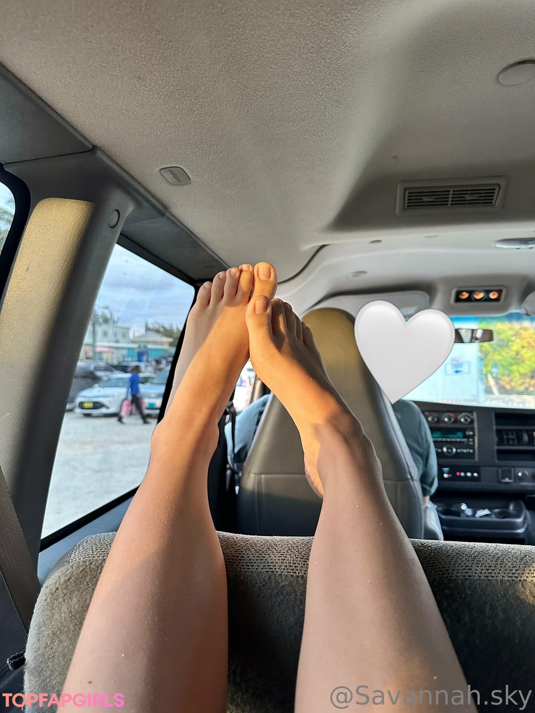 Naakte gelekte OnlyFans-foto van Rhiana Tokarz #101