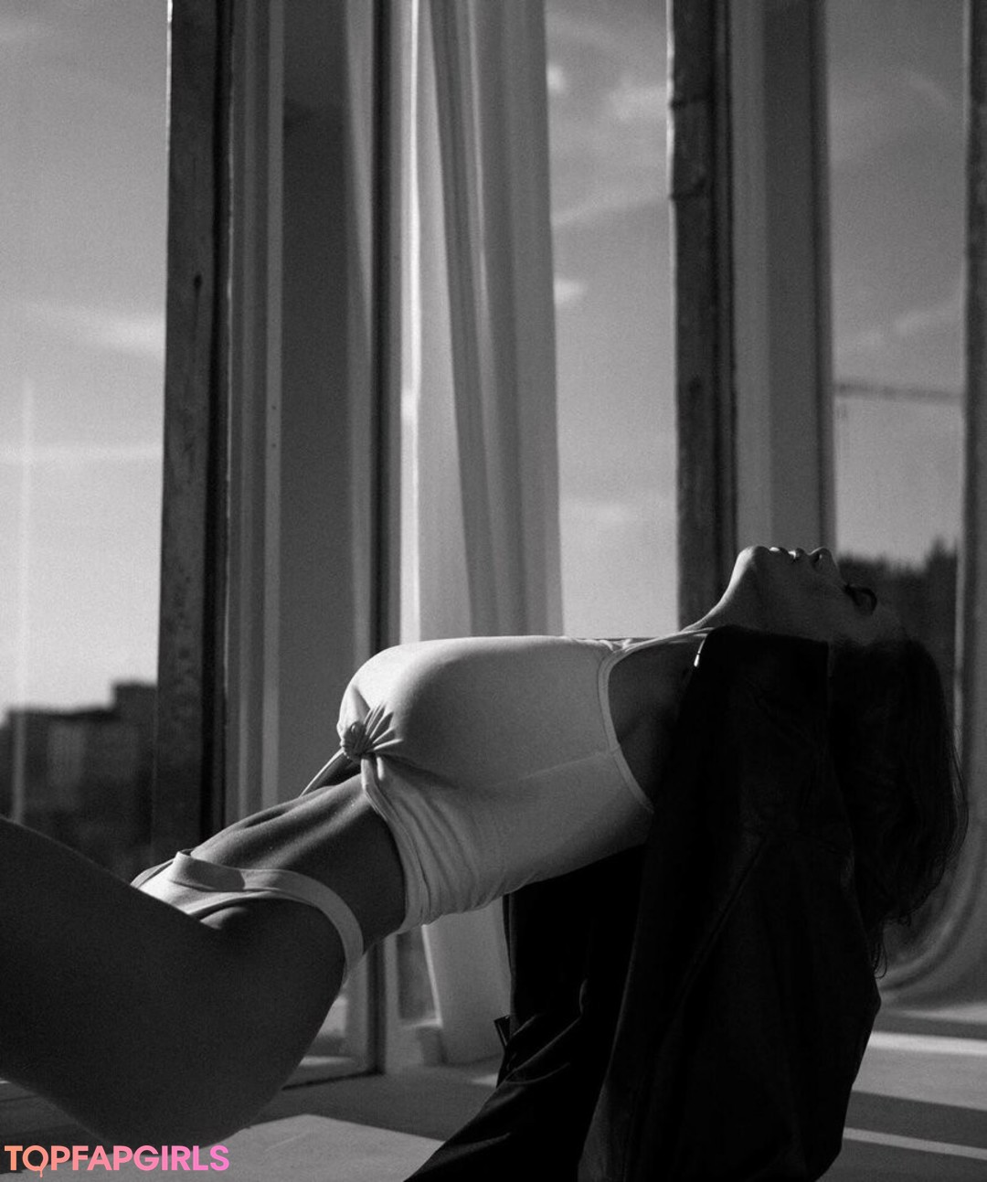 Naakte gelekte OnlyFans-foto van Solomia Maievska #851