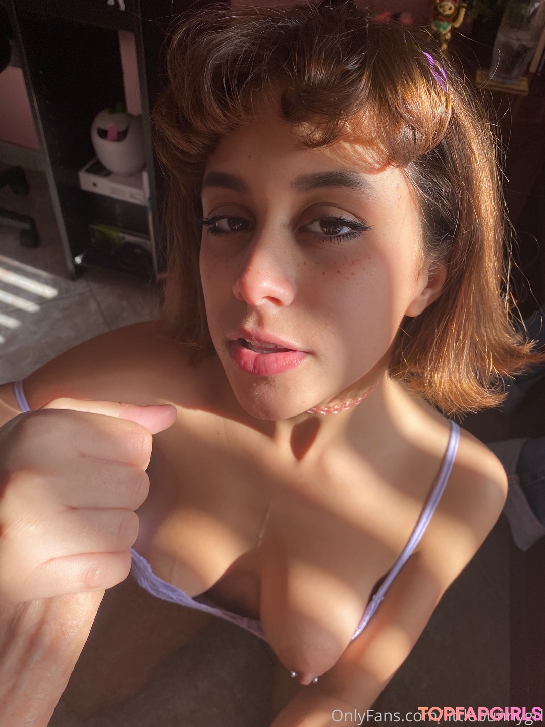 Naakte gelekte OnlyFans-foto van Little Bunny #255