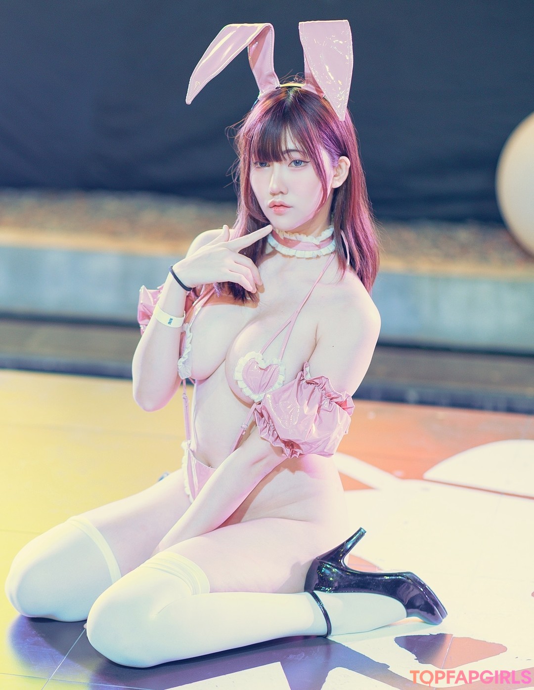 Naakte gelekte OnlyFans-foto van Moiicos #127