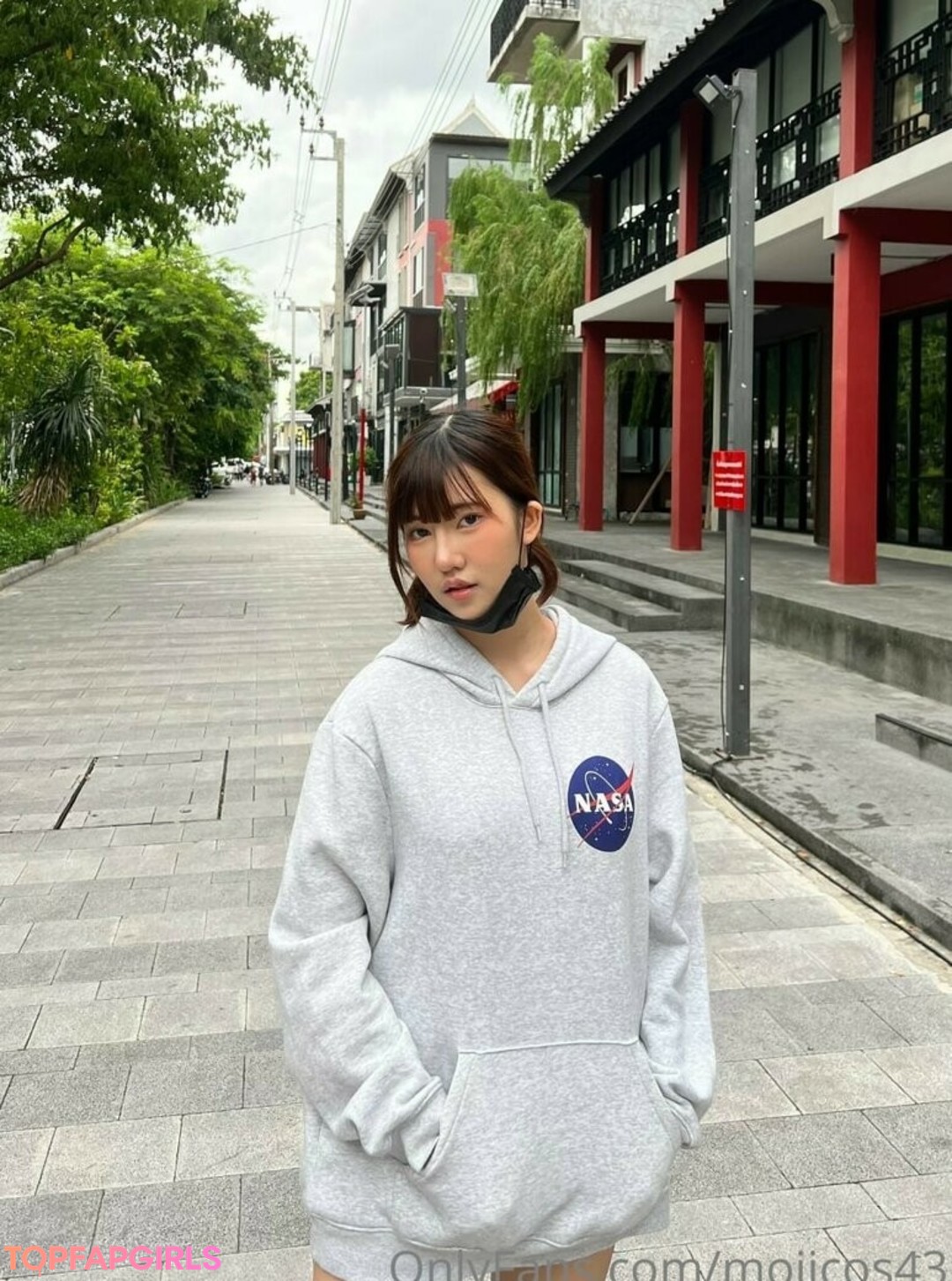 Naakte gelekte OnlyFans-foto van Moiicos #805