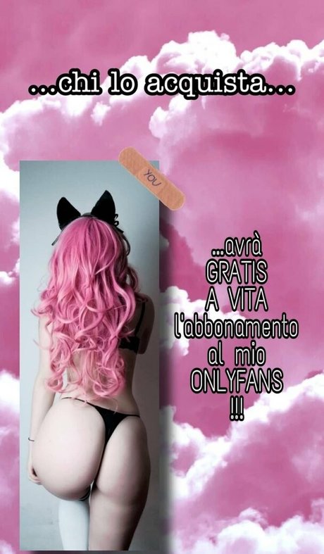 Naakte gelekte OnlyFans-foto van Bickygram