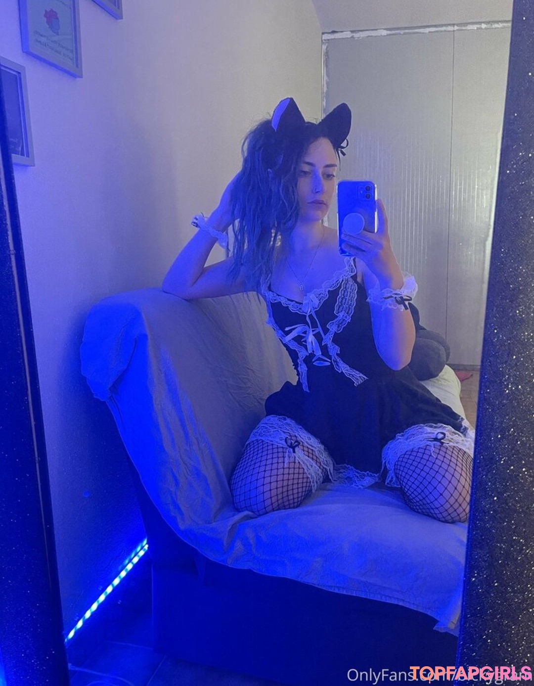 Naakte gelekte OnlyFans-foto van Bickygram #75