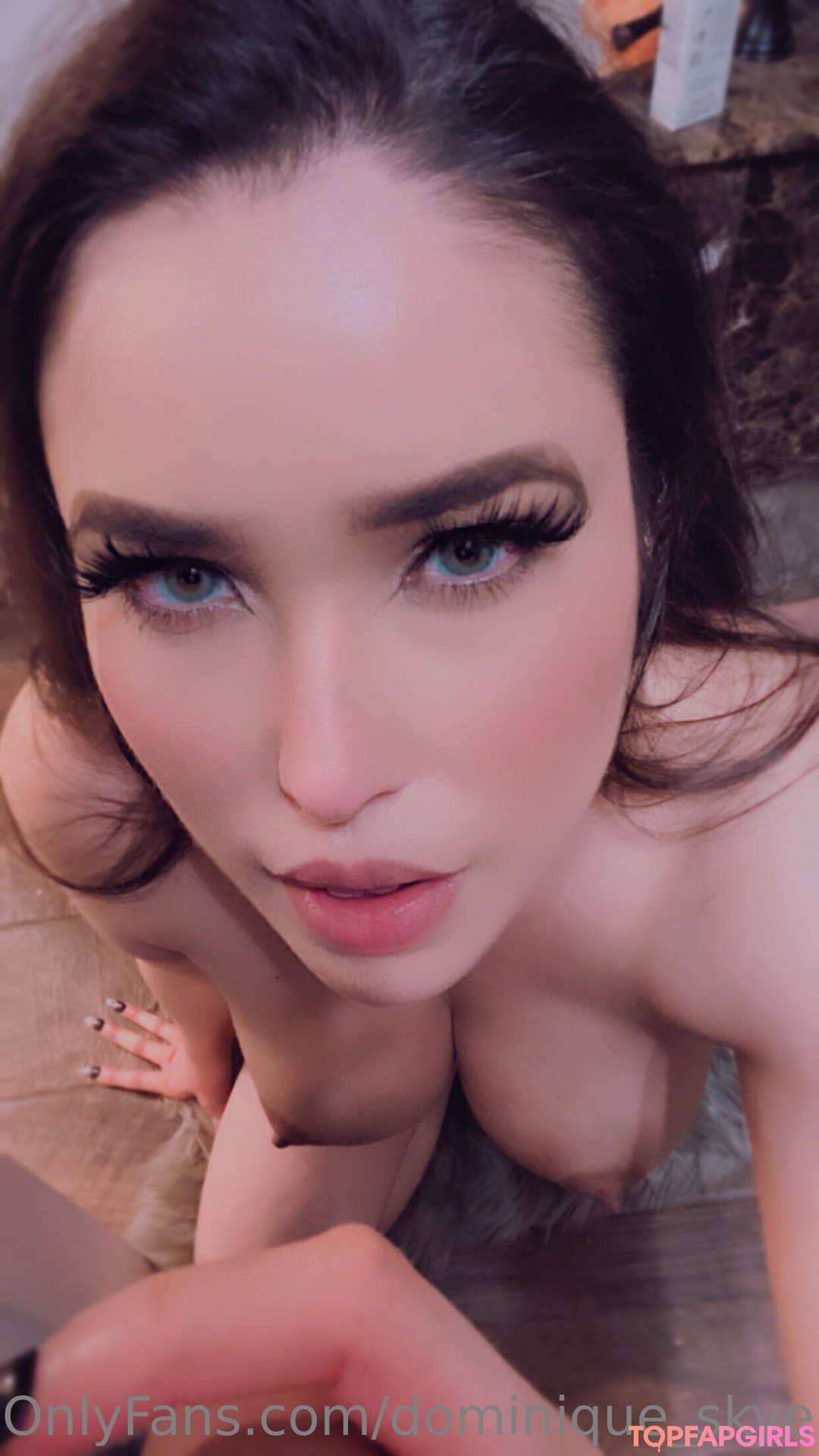 Naakte gelekte OnlyFans-foto van Dominique Skye #82