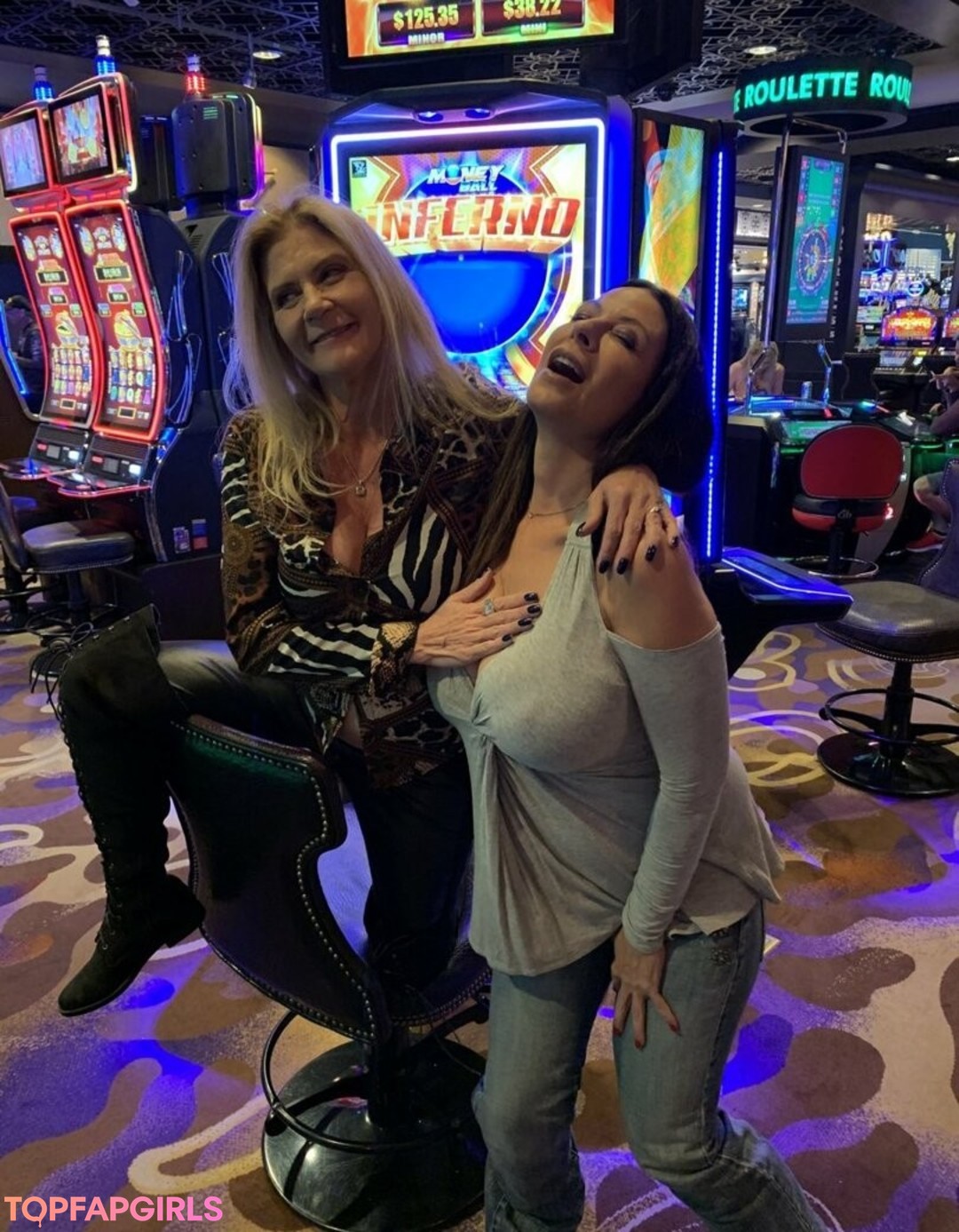 Naakte gelekte OnlyFans-foto van Christy Canyon #142