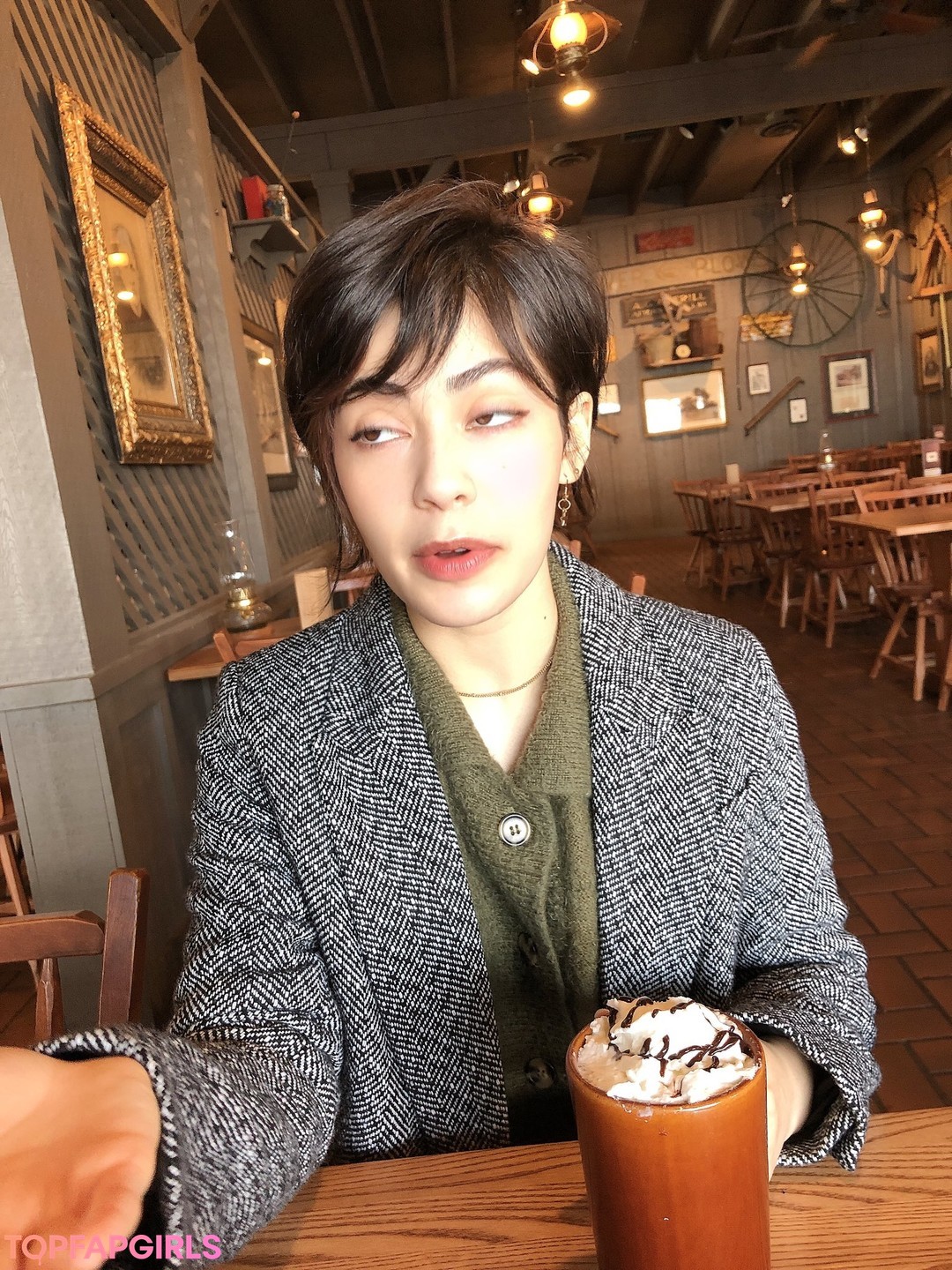 Naakte gelekte OnlyFans-foto van Betas Inferno #567