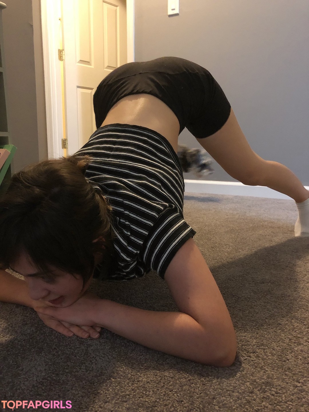 Naakte gelekte OnlyFans-foto van Betas Inferno #479