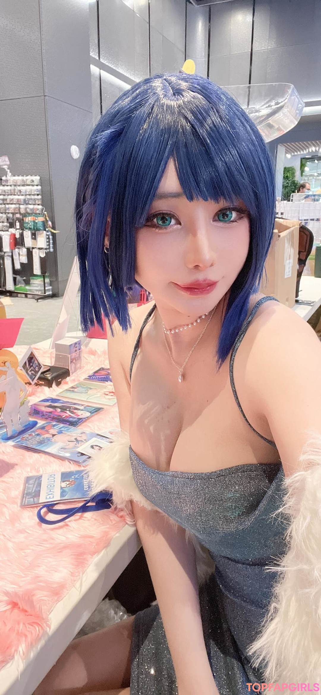 Naakte gelekte OnlyFans-foto van Meenfox #120