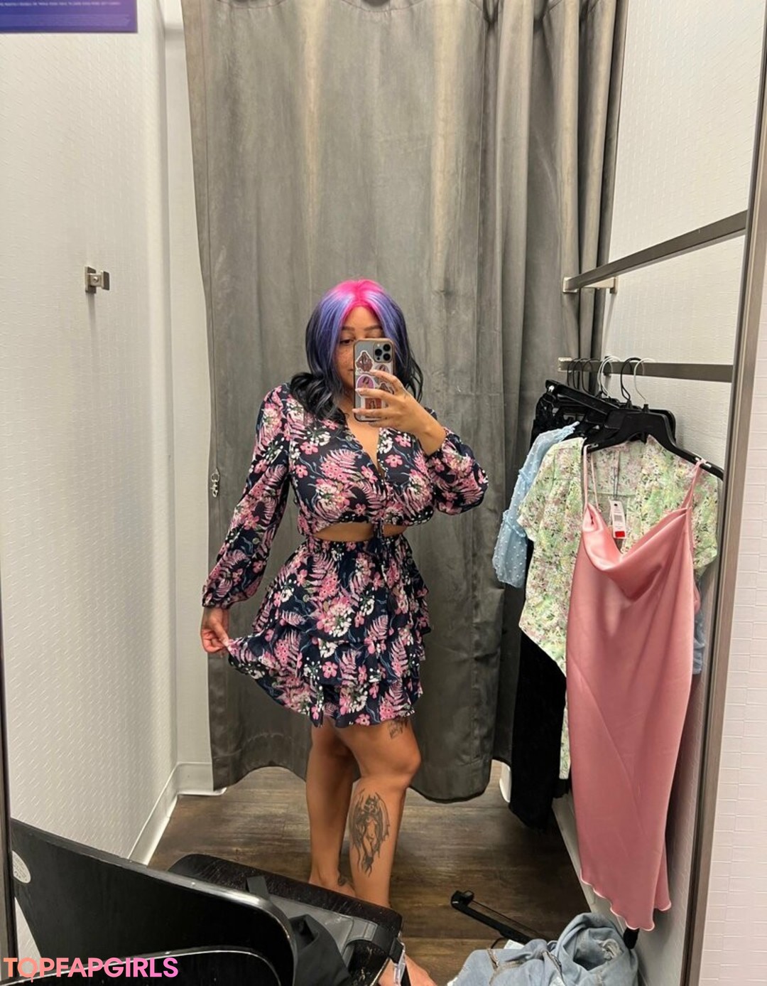 Naakte gelekte OnlyFans-foto van Emily Cheree #784