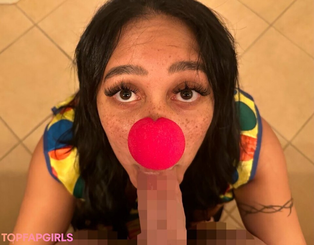 Naakte gelekte OnlyFans-foto van Emily Cheree #908