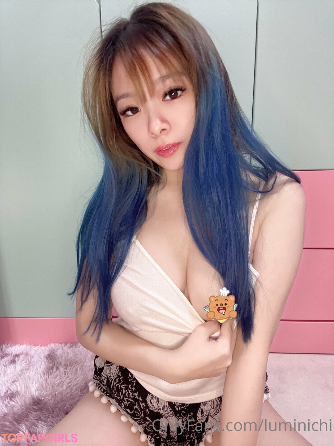 Naakte gelekte OnlyFans-foto van Luminichi #66