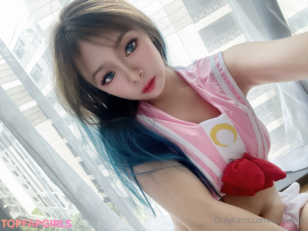 Naakte gelekte OnlyFans-foto van Luminichi #69