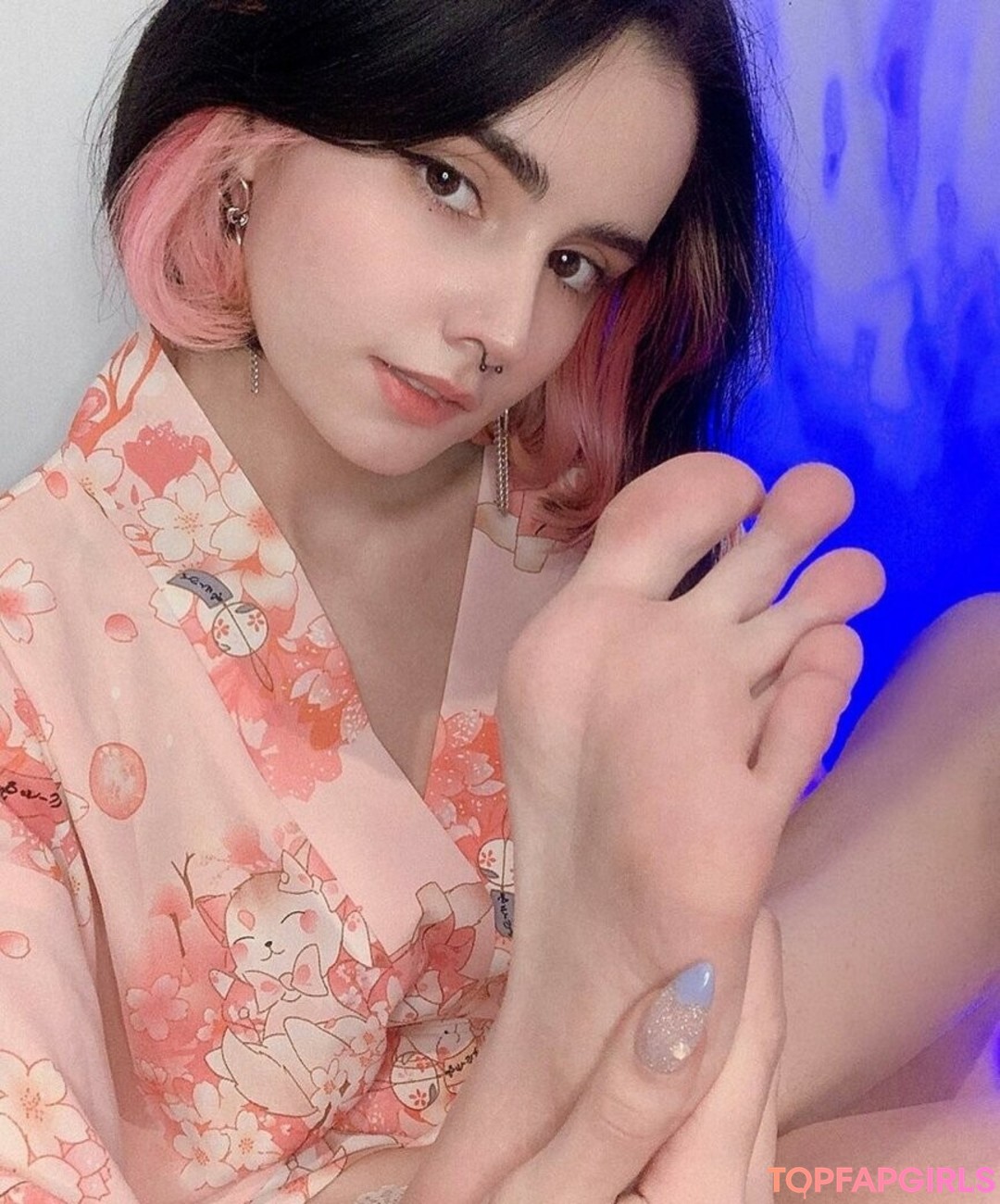 Naakte gelekte OnlyFans-foto van Loona #649