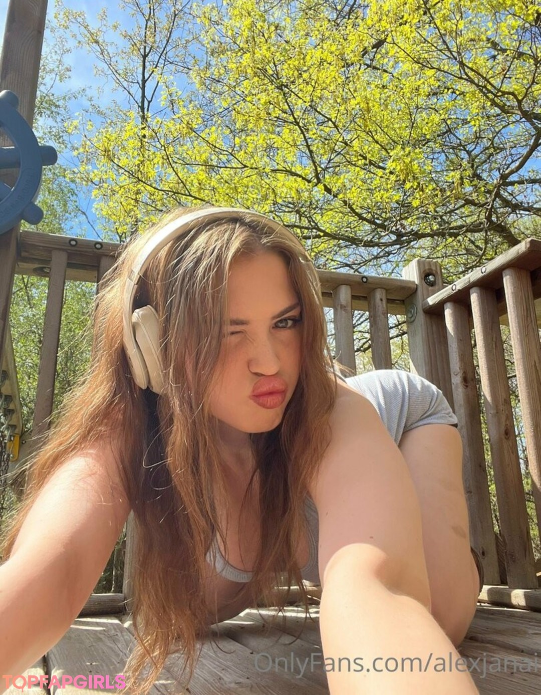 Naakte gelekte OnlyFans-foto van Alex Janai #310