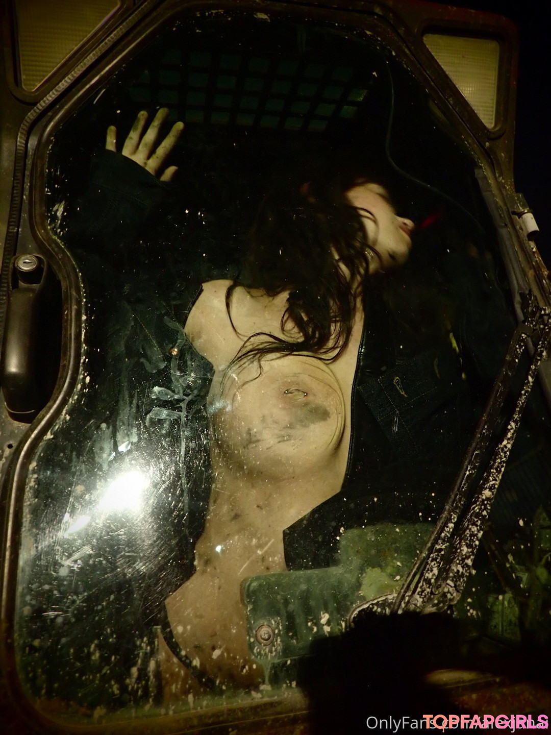 Naakte gelekte OnlyFans-foto van Alex Janai #63