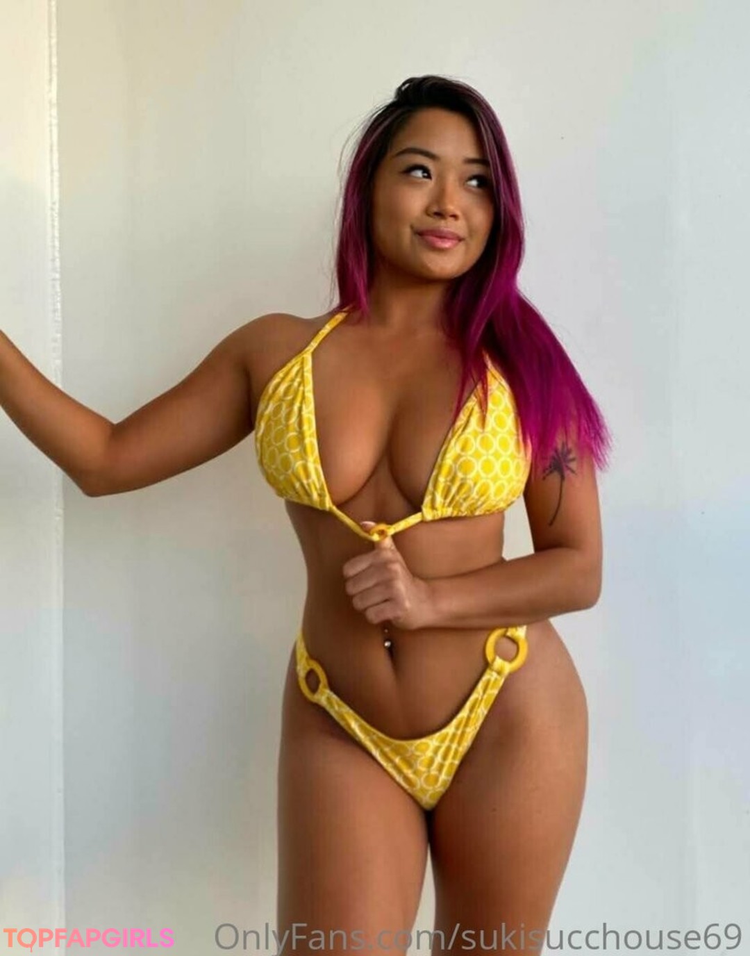 Naakte gelekte OnlyFans-foto van Suki #951