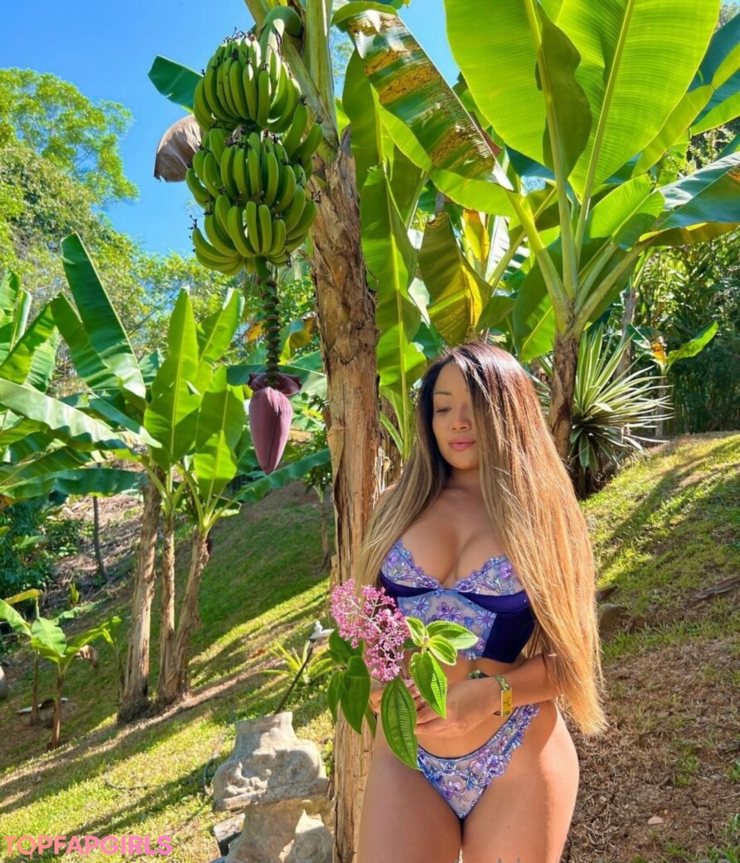 Naakte gelekte OnlyFans-foto van Suki #952