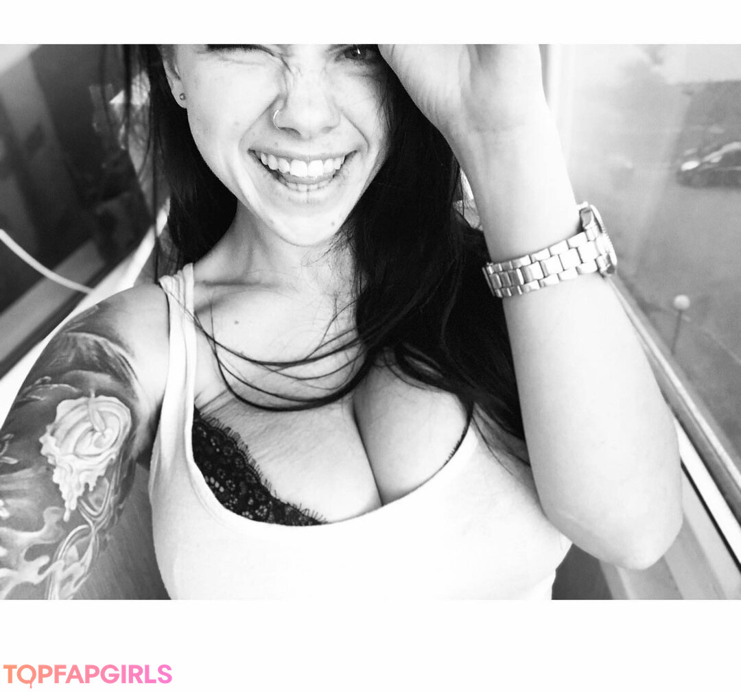 Naakte gelekte OnlyFans-foto van Natalia Polyakova #452