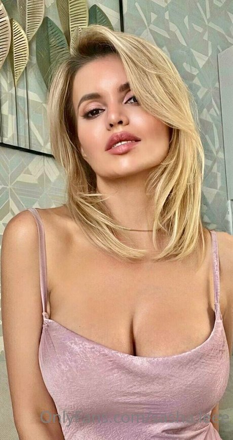 Sasha Lee