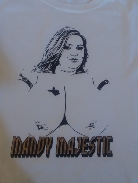 Naakte gelekte OnlyFans-foto van Mandy Majestic