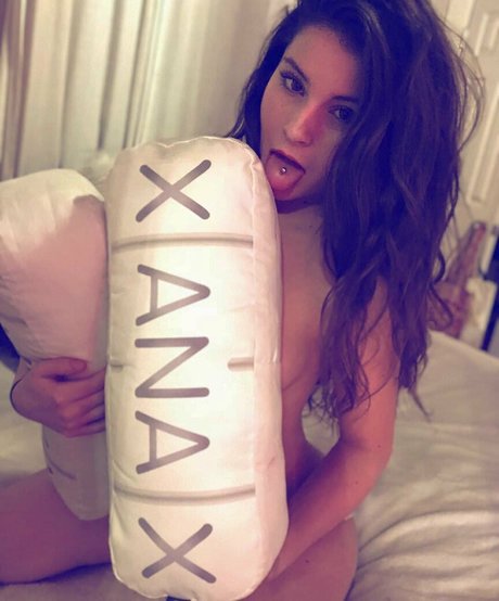 Naakte gelekte OnlyFans-foto van Madison Deck