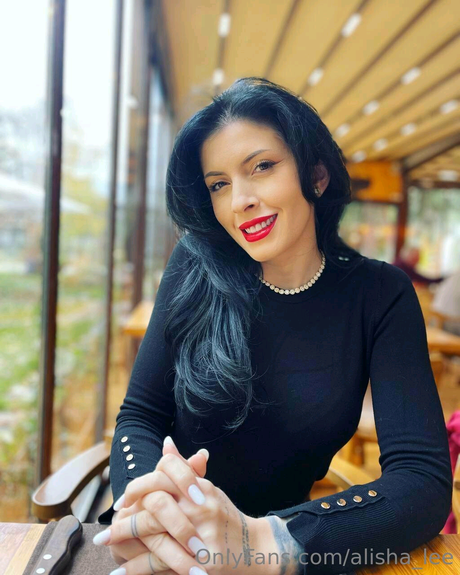 Alisha lee