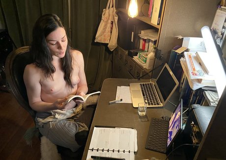 Stoya