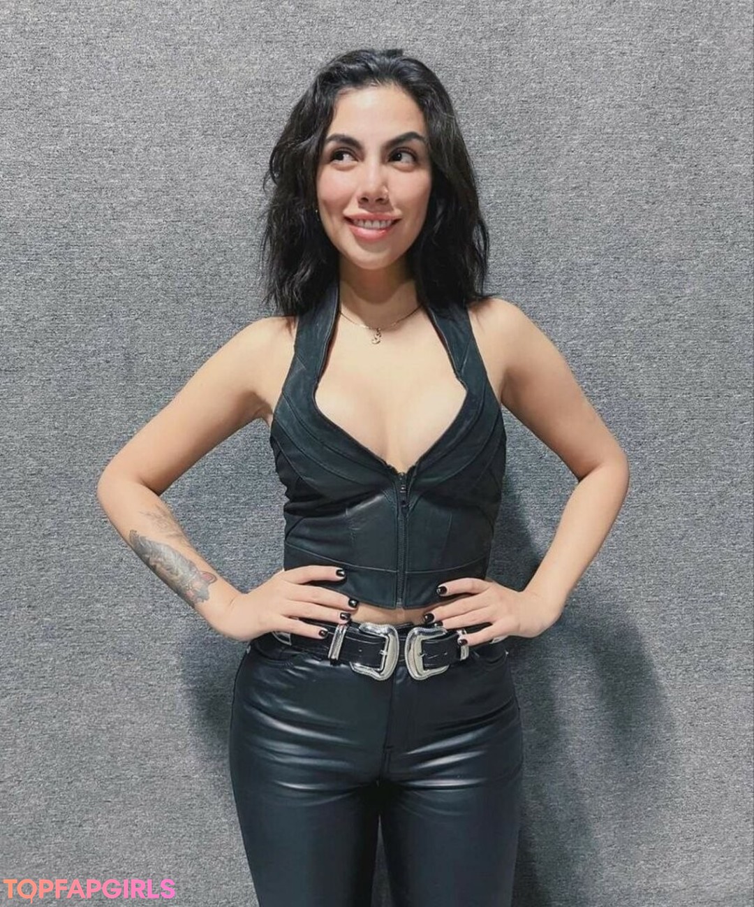 Naakte gelekte OnlyFans-foto van Sammyrockss #39 Naakte gelekte OnlyFans-foto van Sammyrockss #39