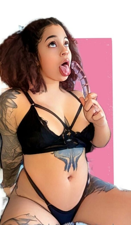 Naakte gelekte OnlyFans-foto van Azulaax