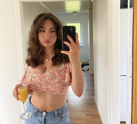 Sara B
