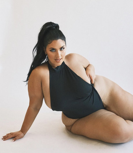 Naakte gelekte OnlyFans-foto van Brookebarrows