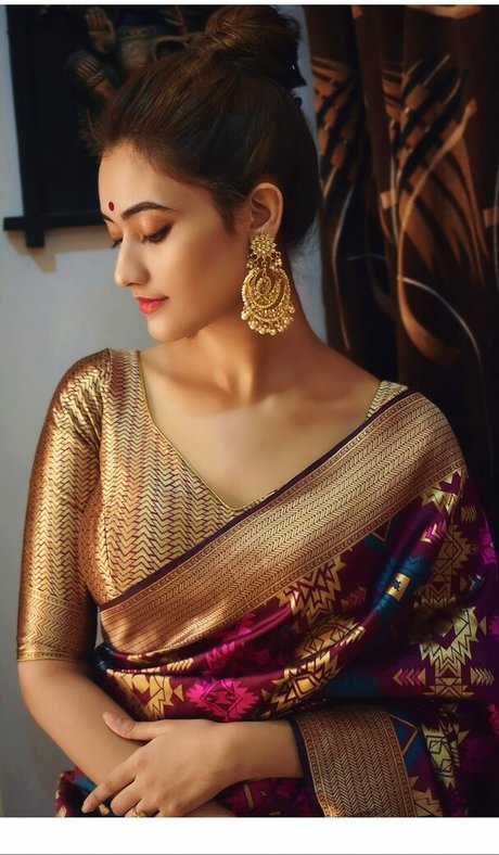 Naakte gelekte OnlyFans-foto van Nidhi Maheshwari