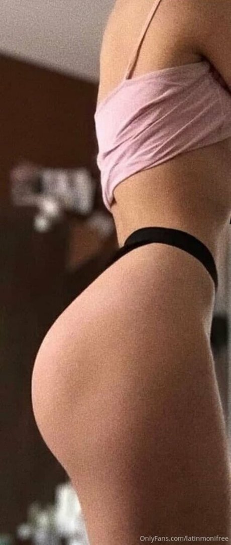 Naakte gelekte OnlyFans-foto van Britishsquirt
