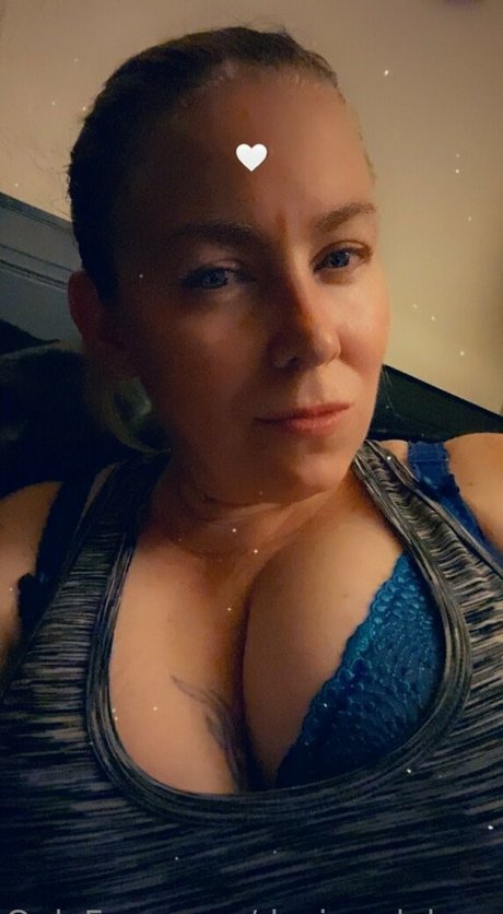 Naakte gelekte OnlyFans-foto van Desireedeluca