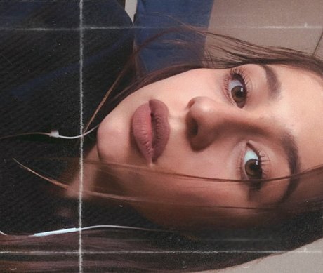 Naakte gelekte OnlyFans-foto van Sandracerillii