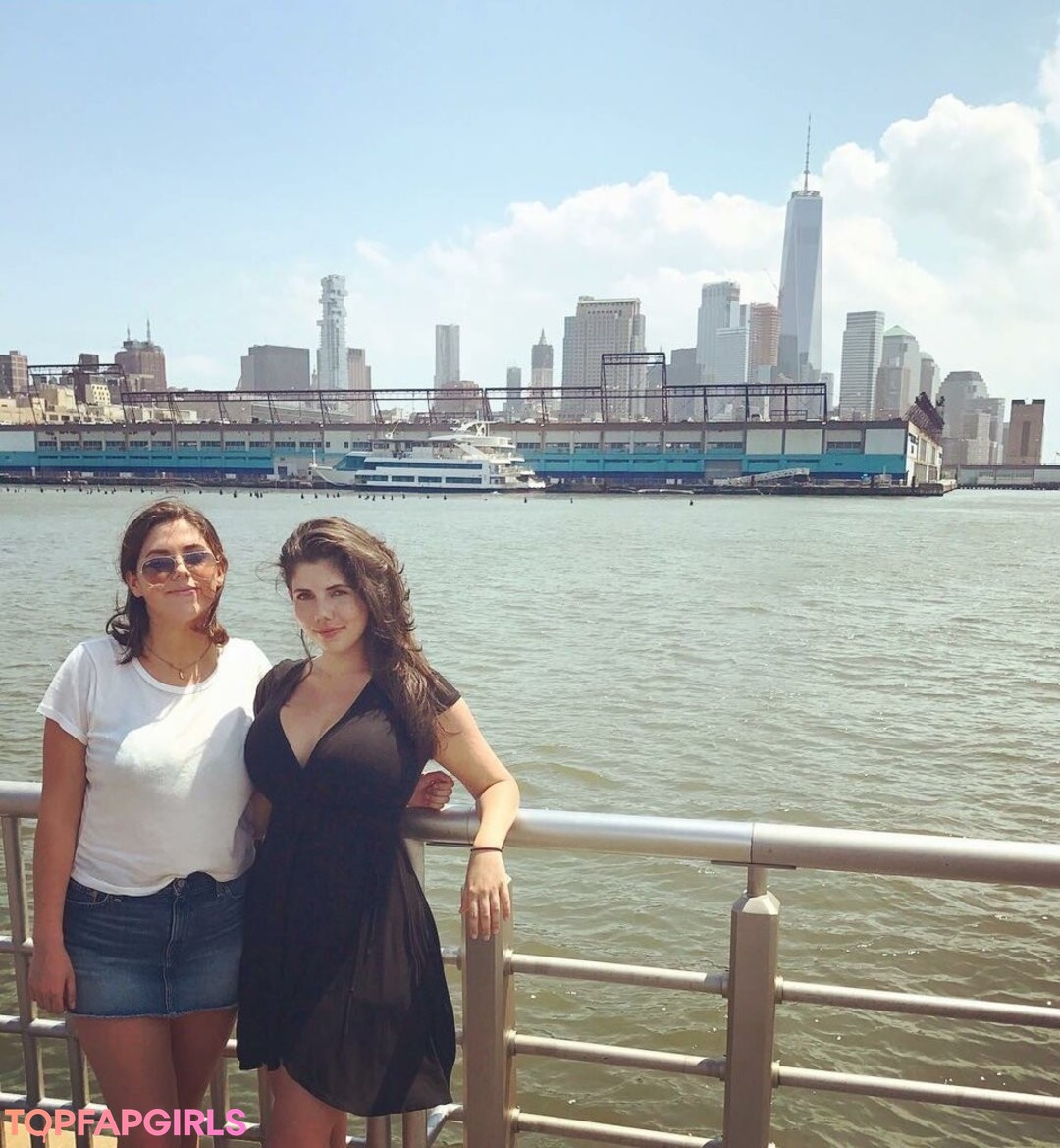 Naakte gelekte OnlyFans-foto van Emily H Barry #181 Naakte gelekte OnlyFans-foto van Emily H Barry #181