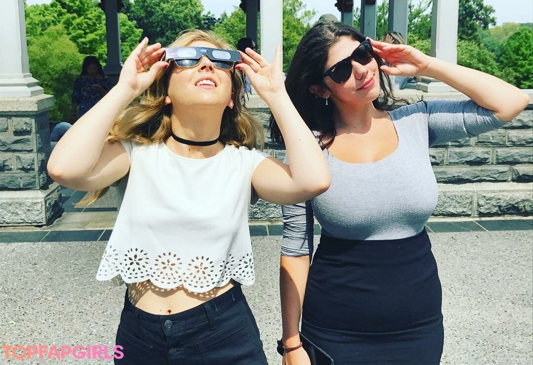 Naakte gelekte OnlyFans-foto van Emily H Barry #208 Naakte gelekte OnlyFans-foto van Emily H Barry #208