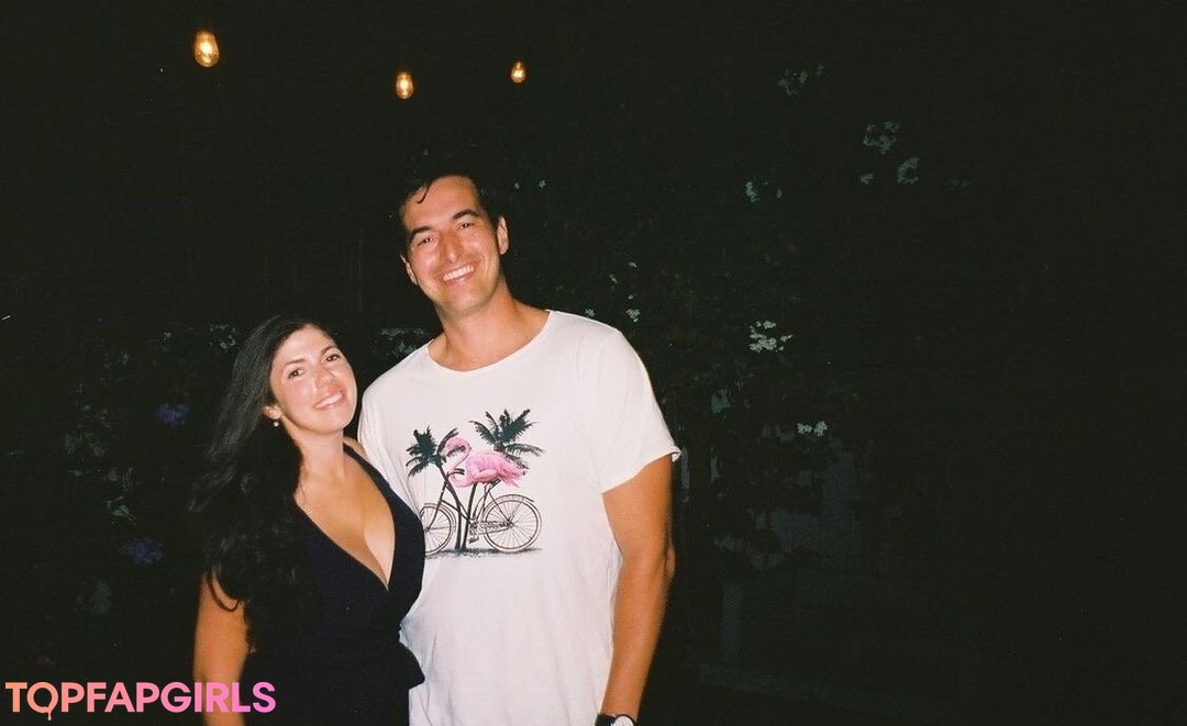 Naakte gelekte OnlyFans-foto van Emily H Barry #40 Naakte gelekte OnlyFans-foto van Emily H Barry #40