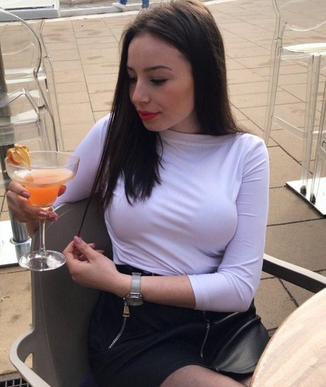 Naakte gelekte OnlyFans-foto van Bekescsabai Lanyok